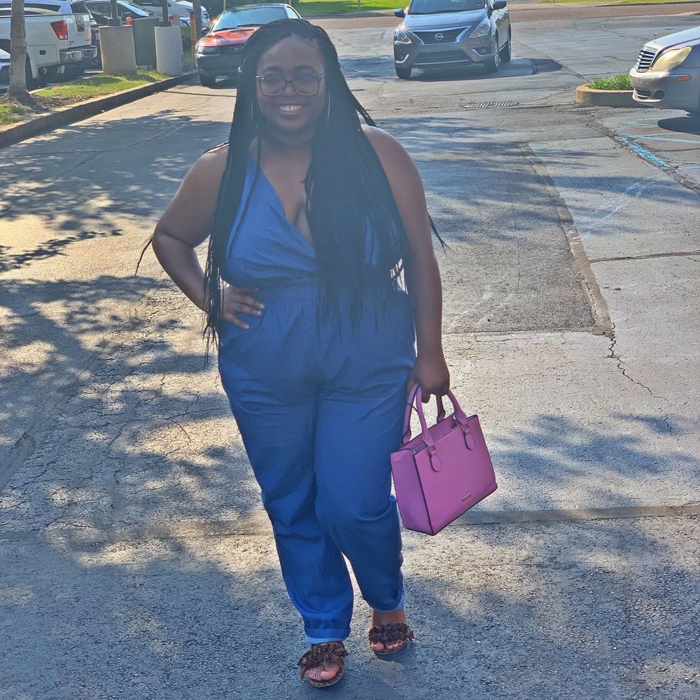 Meet your Posher, Carmen